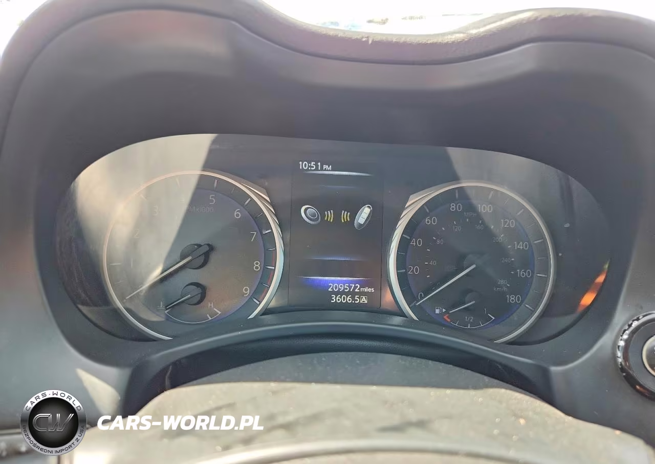 2015 Infiniti Q50 Premium VIN:JN1BV7AP3FM344179 - 9