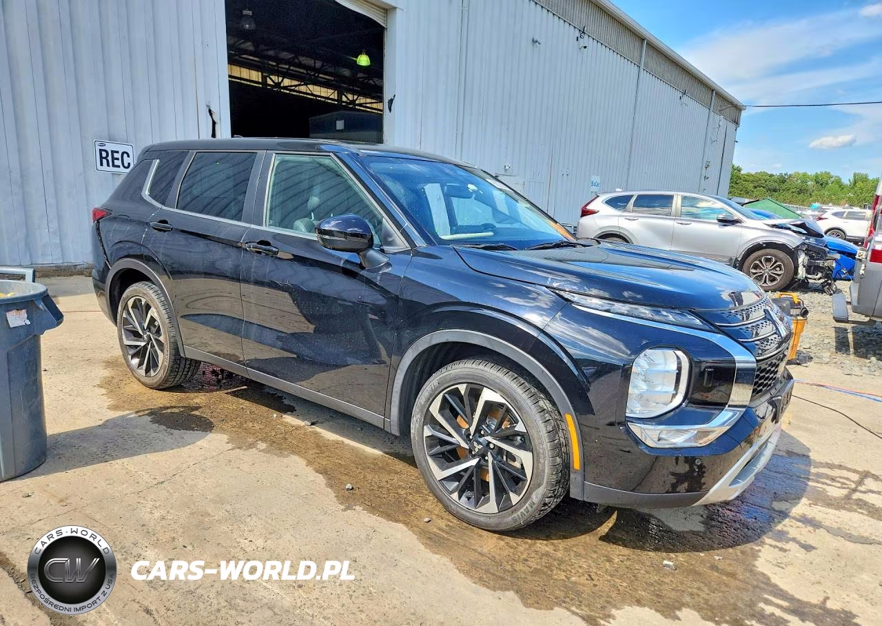 2022 Mitsubishi Outlander Se VIN:JA4J4UA87NZ084951 - 4