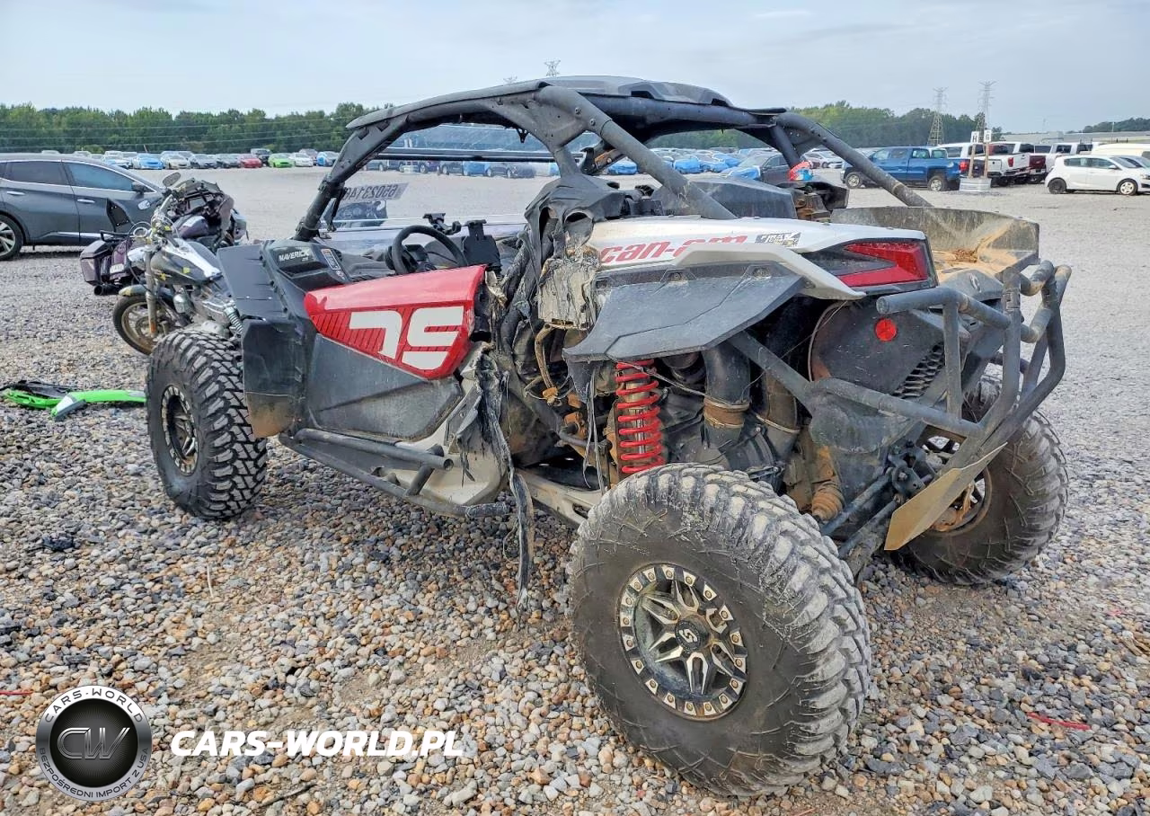 2024 Can-Am Maverick X3 Utility Vehicle VIN:3JBVGAY25RE000273 - 3