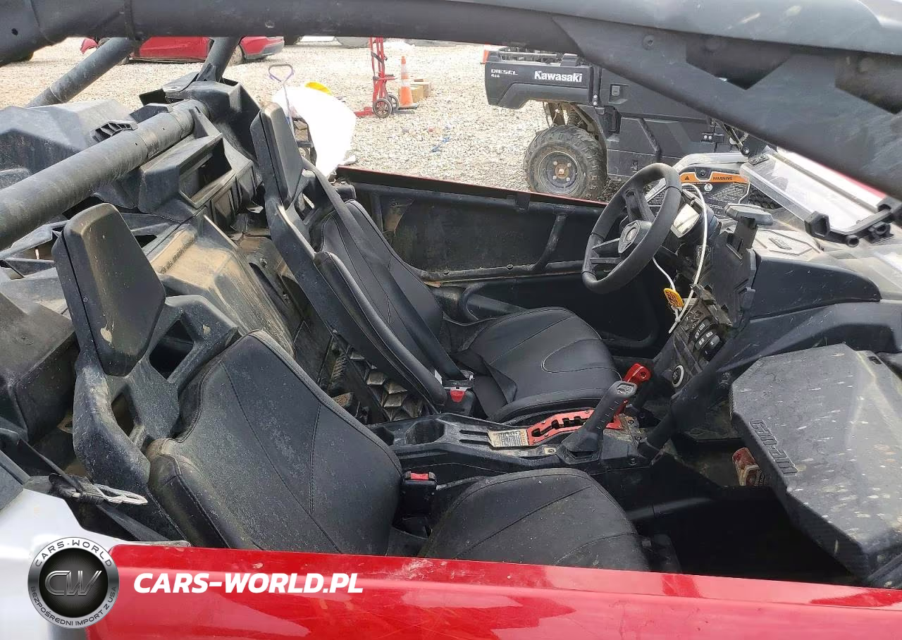 2024 Can-Am Maverick X3 Utility Vehicle VIN:3JBVGAY25RE000273 - 5