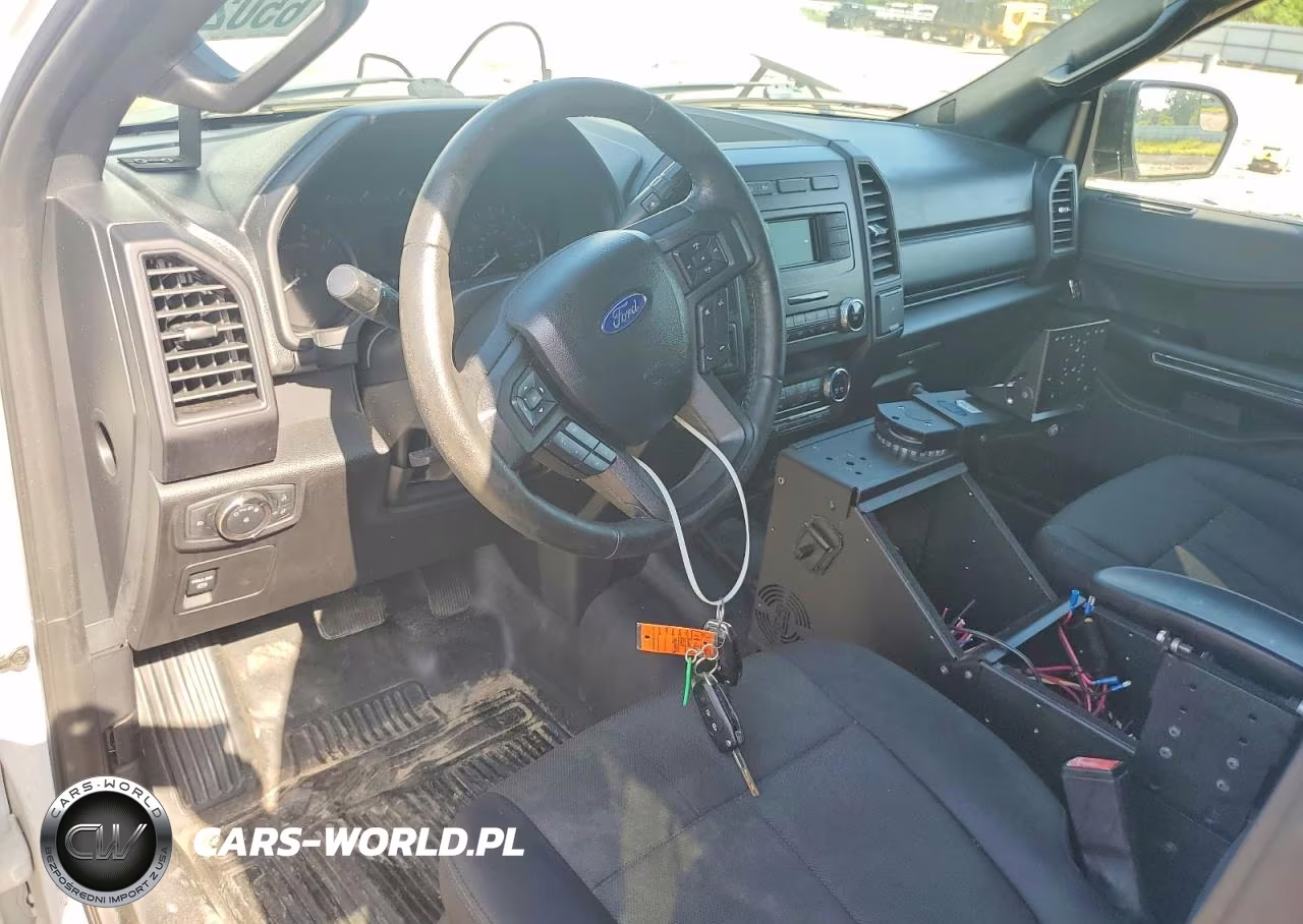 2019 Ford Expedition Xl VIN:1FMJU1GT2KEA06382 - 8