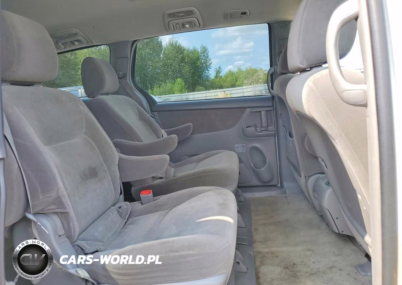 2010 Toyota Sienna Xle VIN:5TDYK4CC6AS300876 - 11