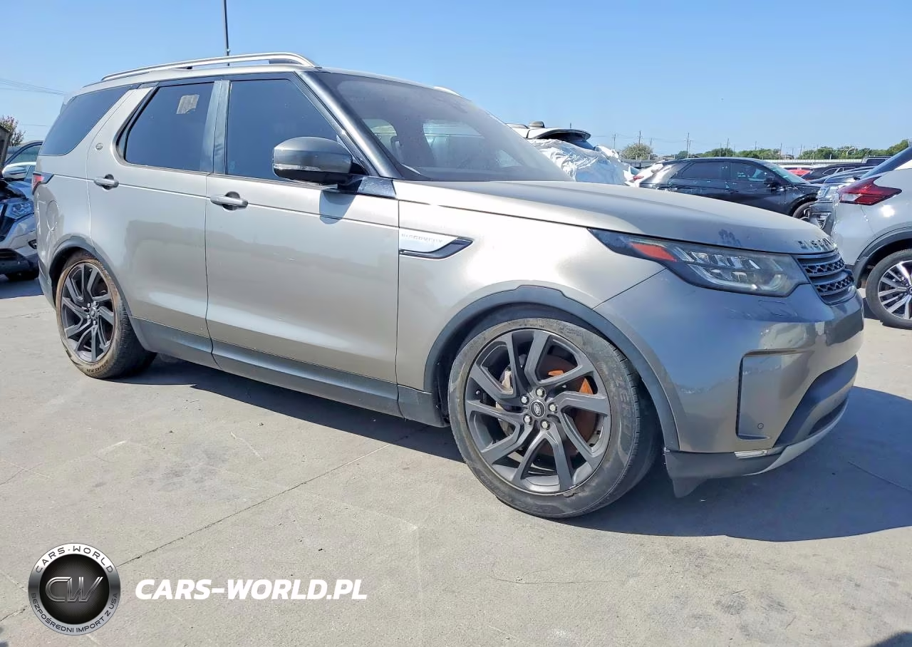 2018 Land Rover Discovery Hse VIN:SALRR2RV3JA052251 - 4