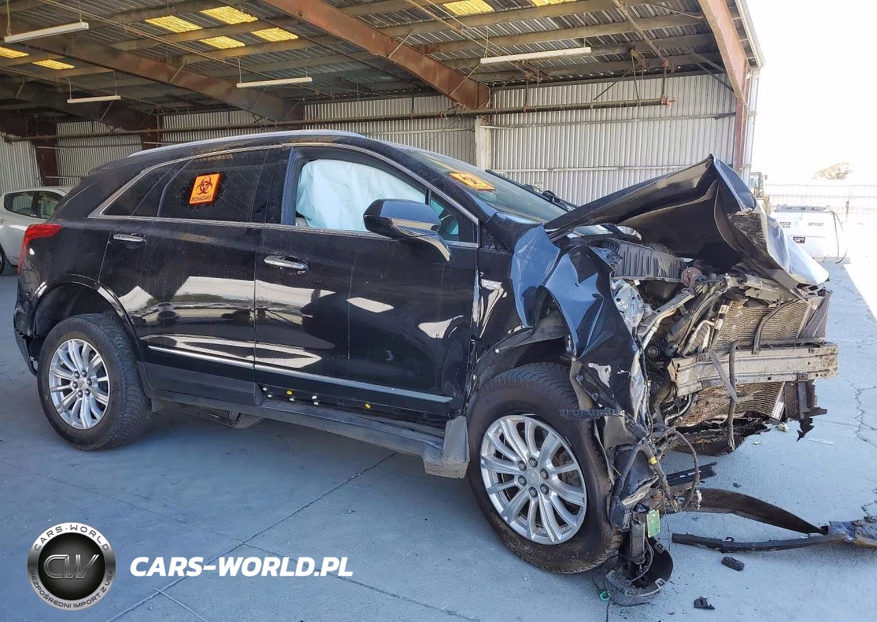 2017 Cadillac Xt5 VIN:1GYKNARS8HZ121218 - 4