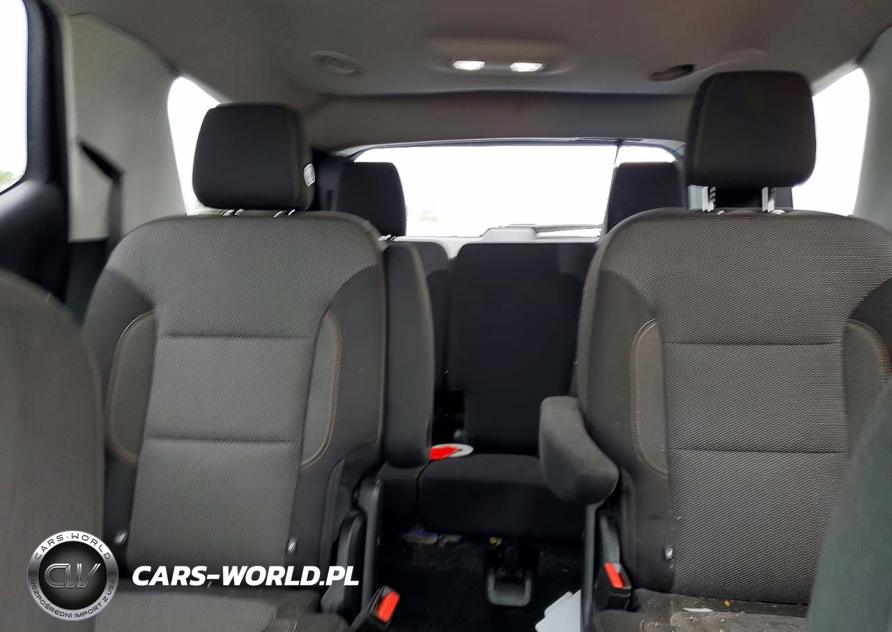 2018 Chevrolet Traverse Lt VIN:1GNEVGKW9JJ167185 - 10