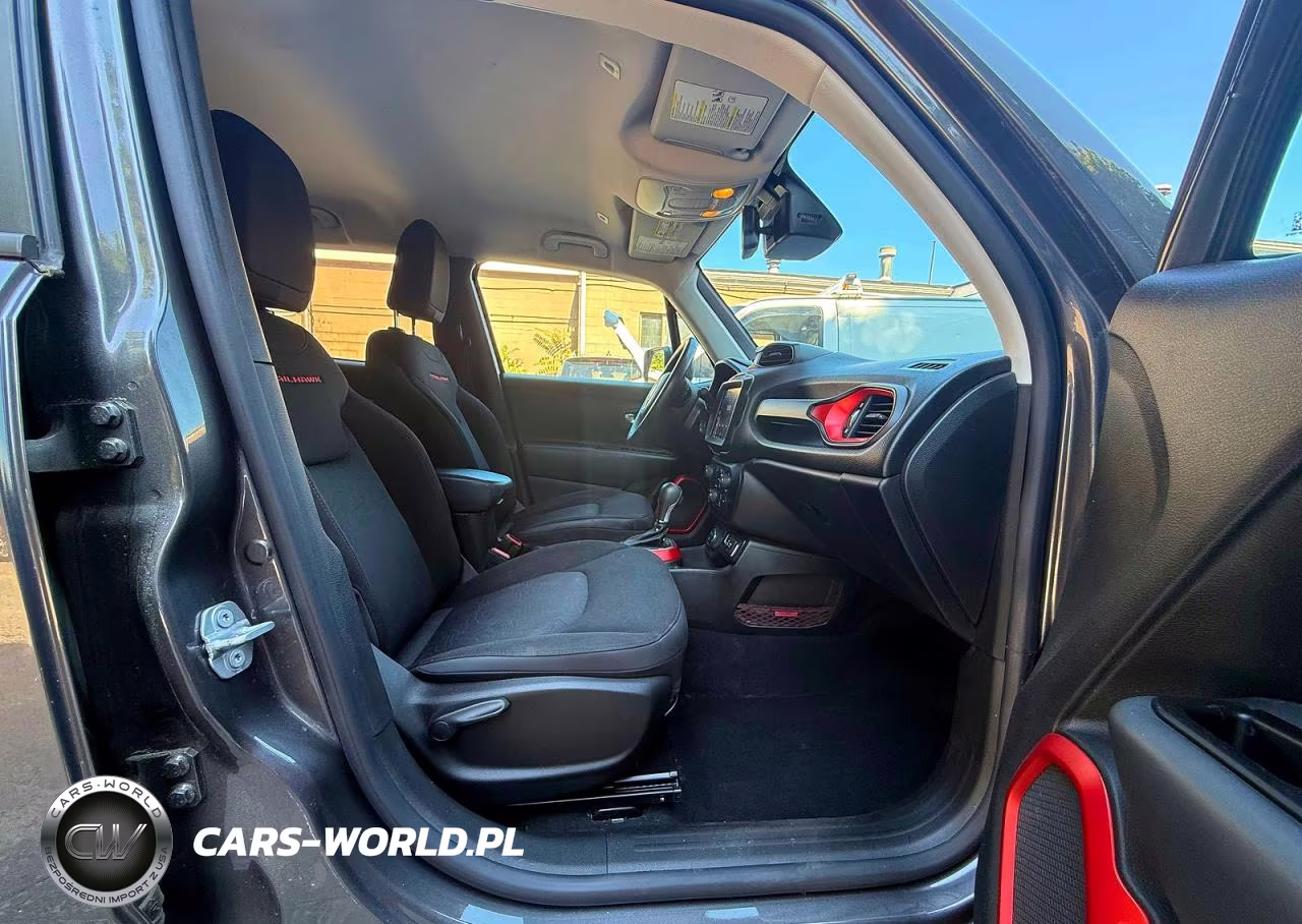 2021 Jeep Renegade Trailhawk VIN:ZACNJDC18MPM20651 - 5