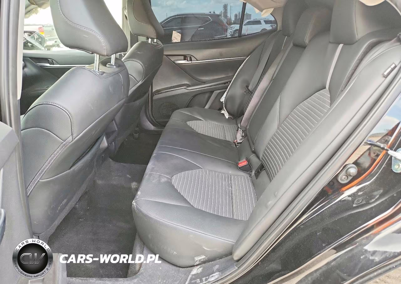 2024 Toyota Camry Se VIN:4T1G11AK2RU250875 - 10