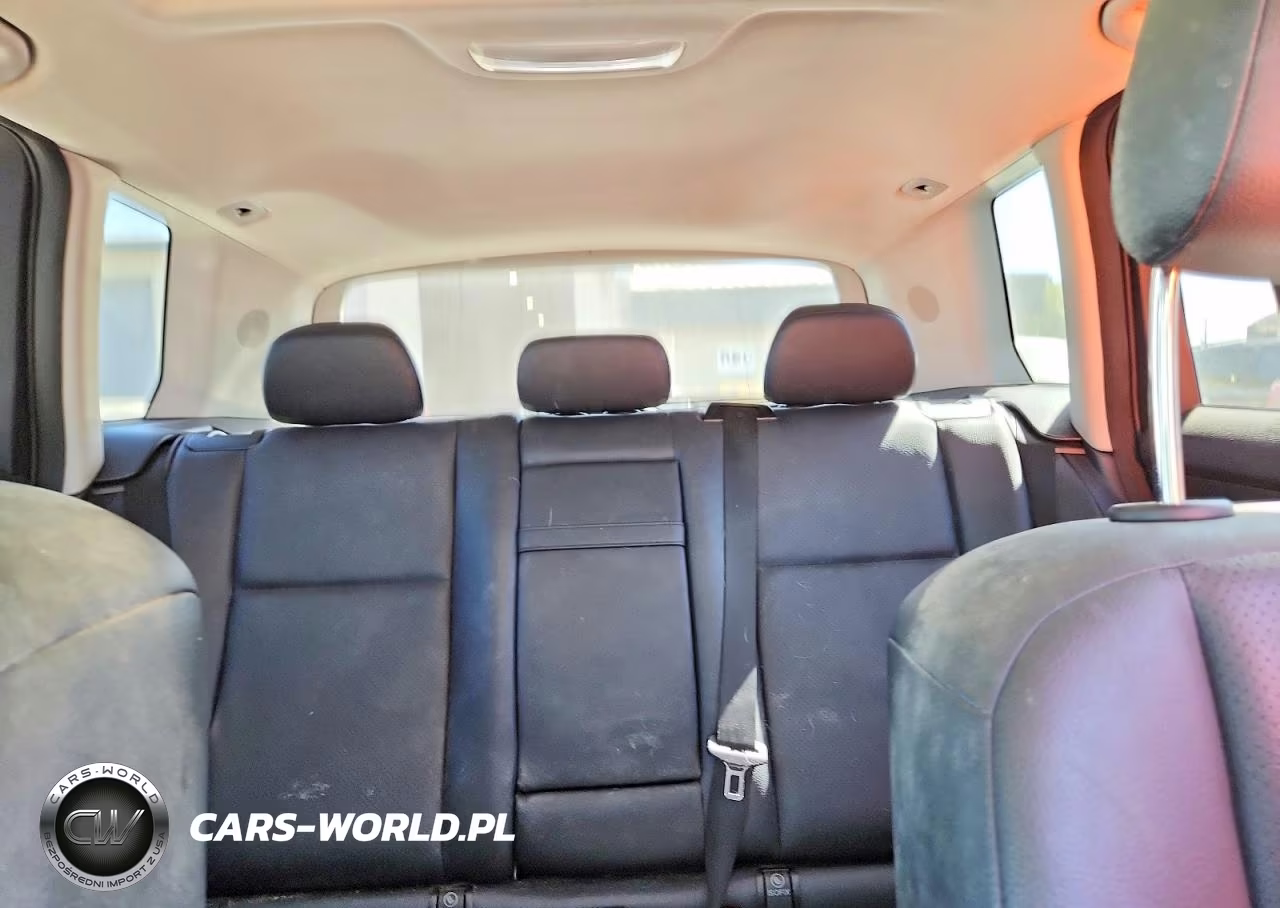 2010 Mercedes-Benz Glk 350 4Matic VIN:WDCGG8HB2AF495826 - 10