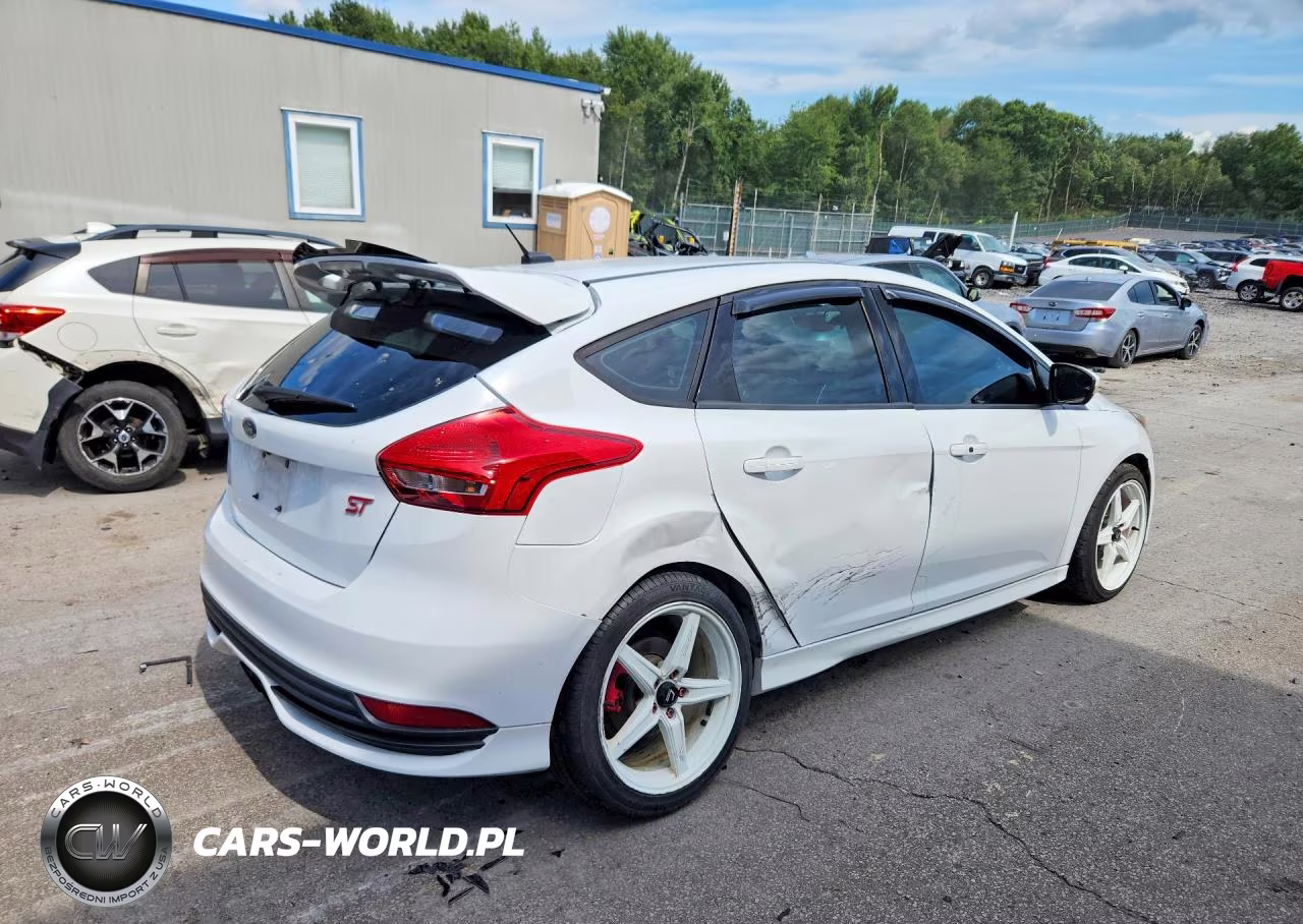 2017 Ford Focus St VIN:1FADP3L98HL275348 - 3