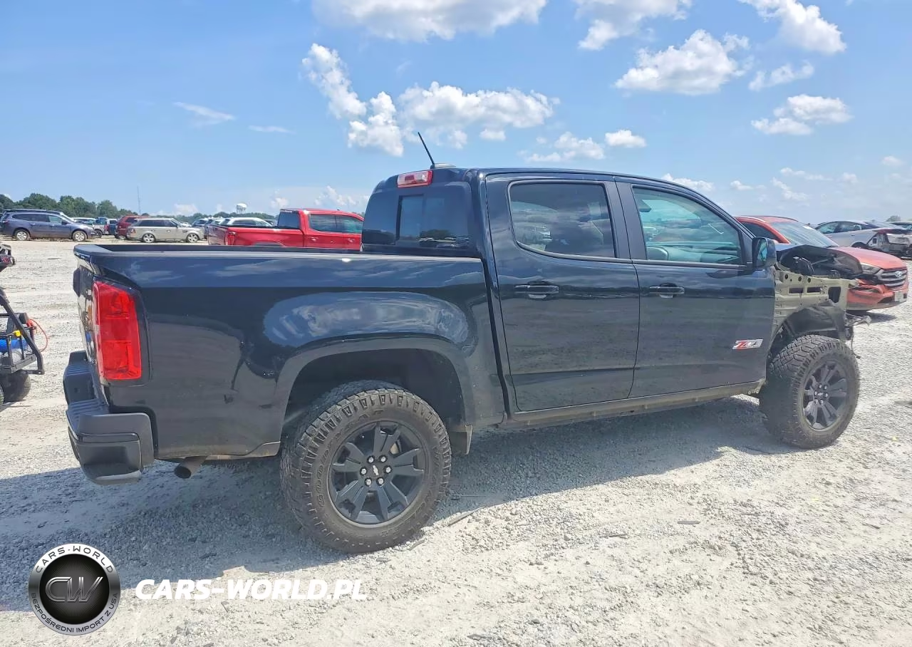 2022 Chevrolet Colorado Z71 VIN:1GCGTDEN7N1303117 - 3