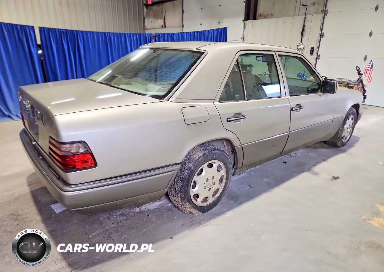 1995 Mercedes-Benz E 320 Base VIN:WDBEA32E8SC225845 - 3
