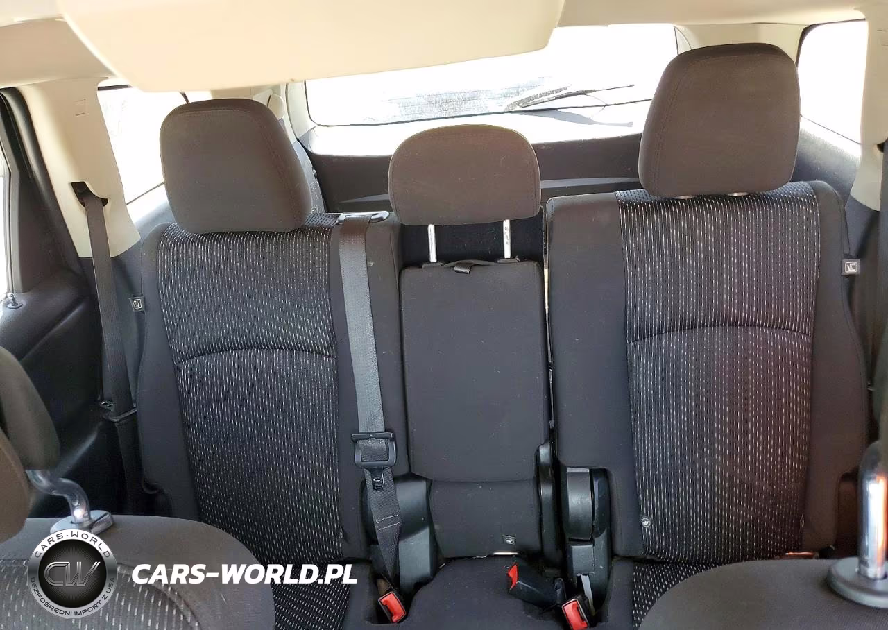2018 Dodge Journey Se VIN:3C4PDCAB0JT385228 - 10