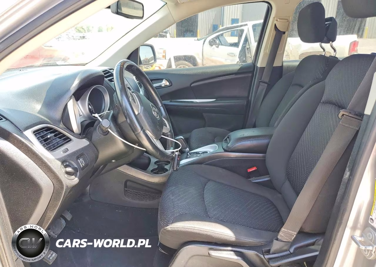 2018 Dodge Journey Se VIN:3C4PDCAB0JT385228 - 7