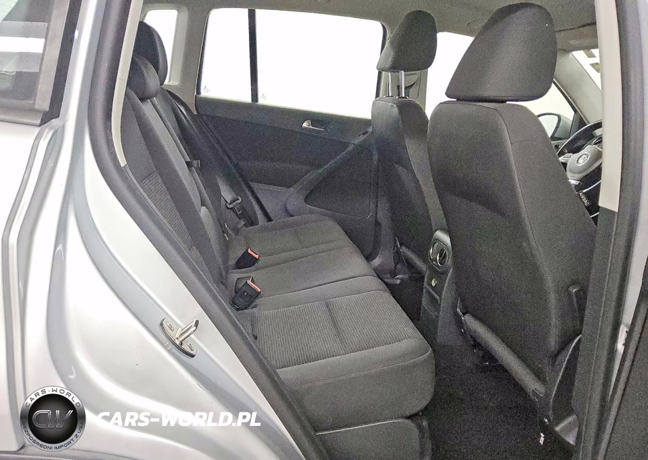 2014 Volkswagen Tiguan S VIN:WVGAV3AX9EW603354 - 11