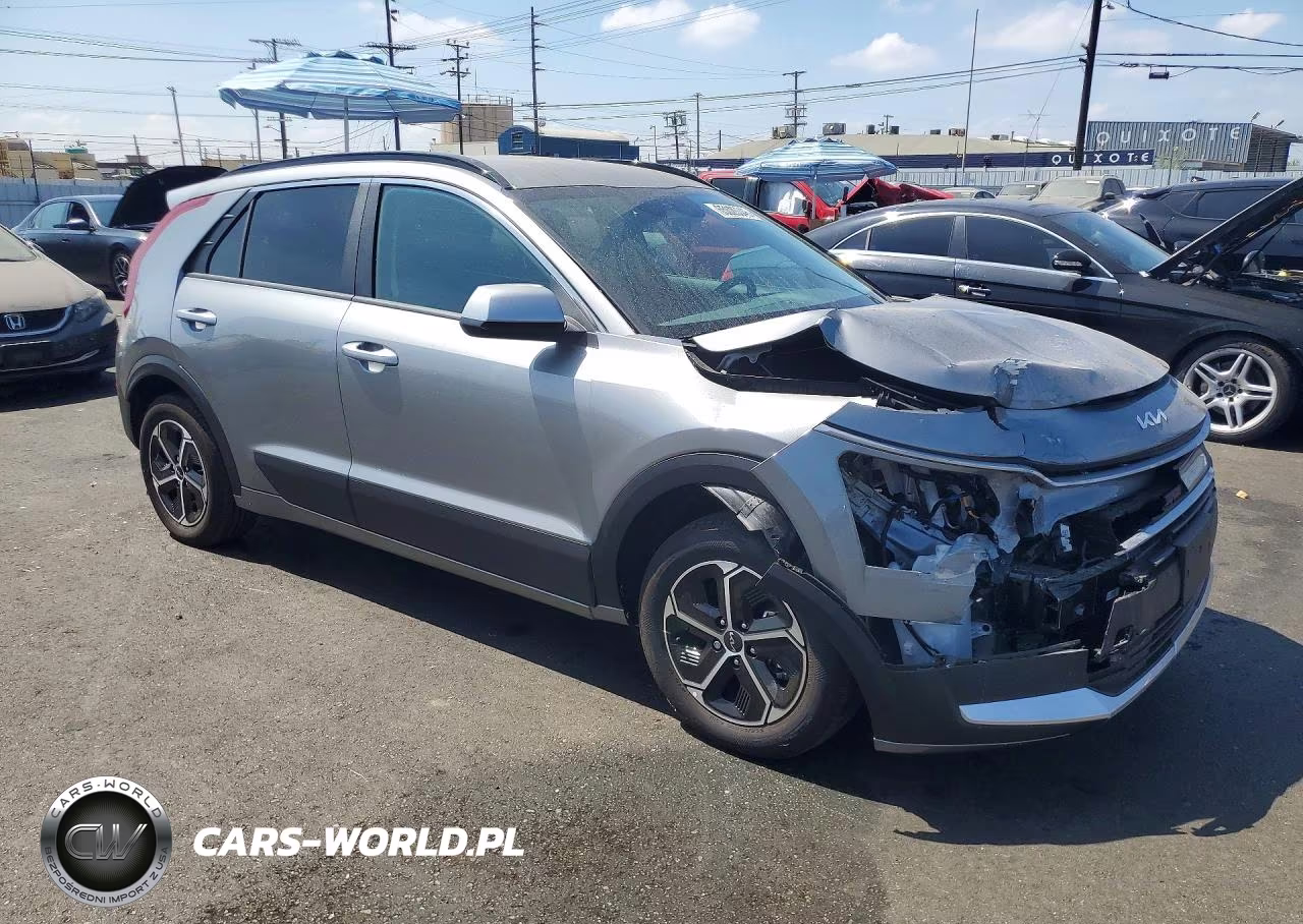 2026 Kia Niro Lx VIN:KNDCP3LE0T5350348 - 4