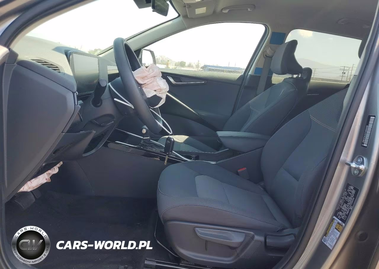 2026 Kia Niro Lx VIN:KNDCP3LE0T5350348 - 7