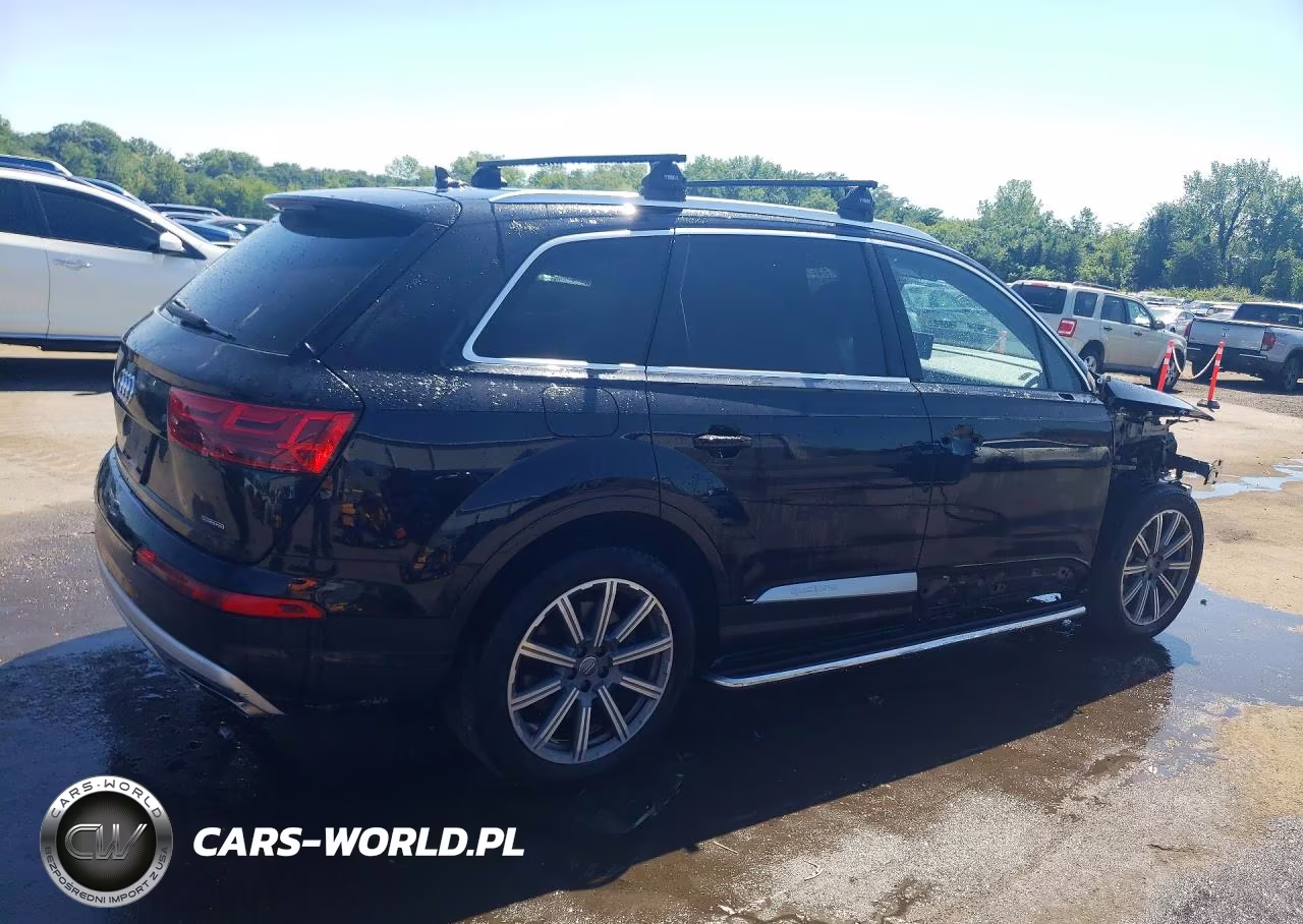 2018 Audi Q7 Premium Plus VIN:WA1LHAF76JD044802 - 3