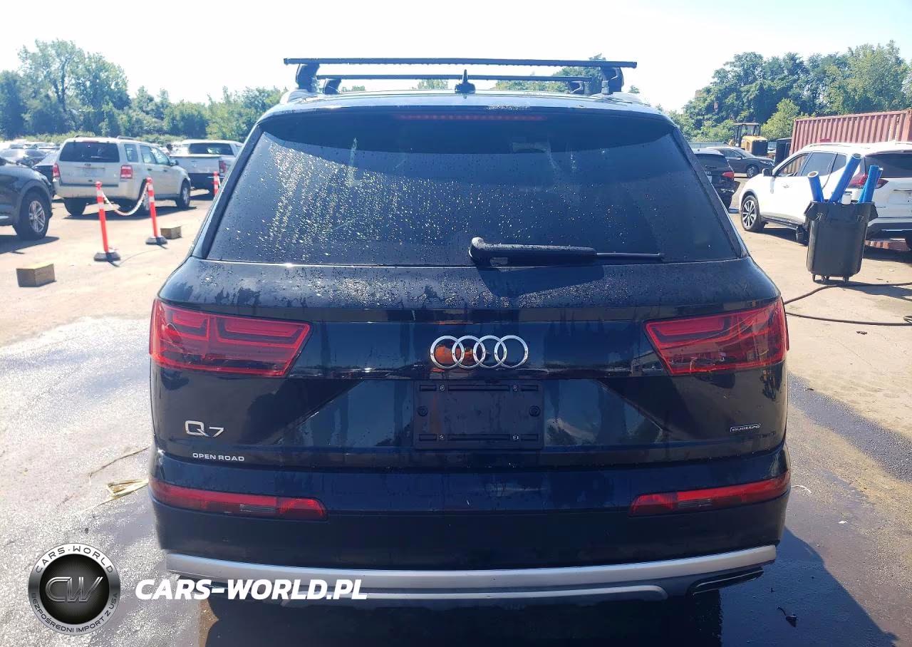 2018 Audi Q7 Premium Plus VIN:WA1LHAF76JD044802 - 6