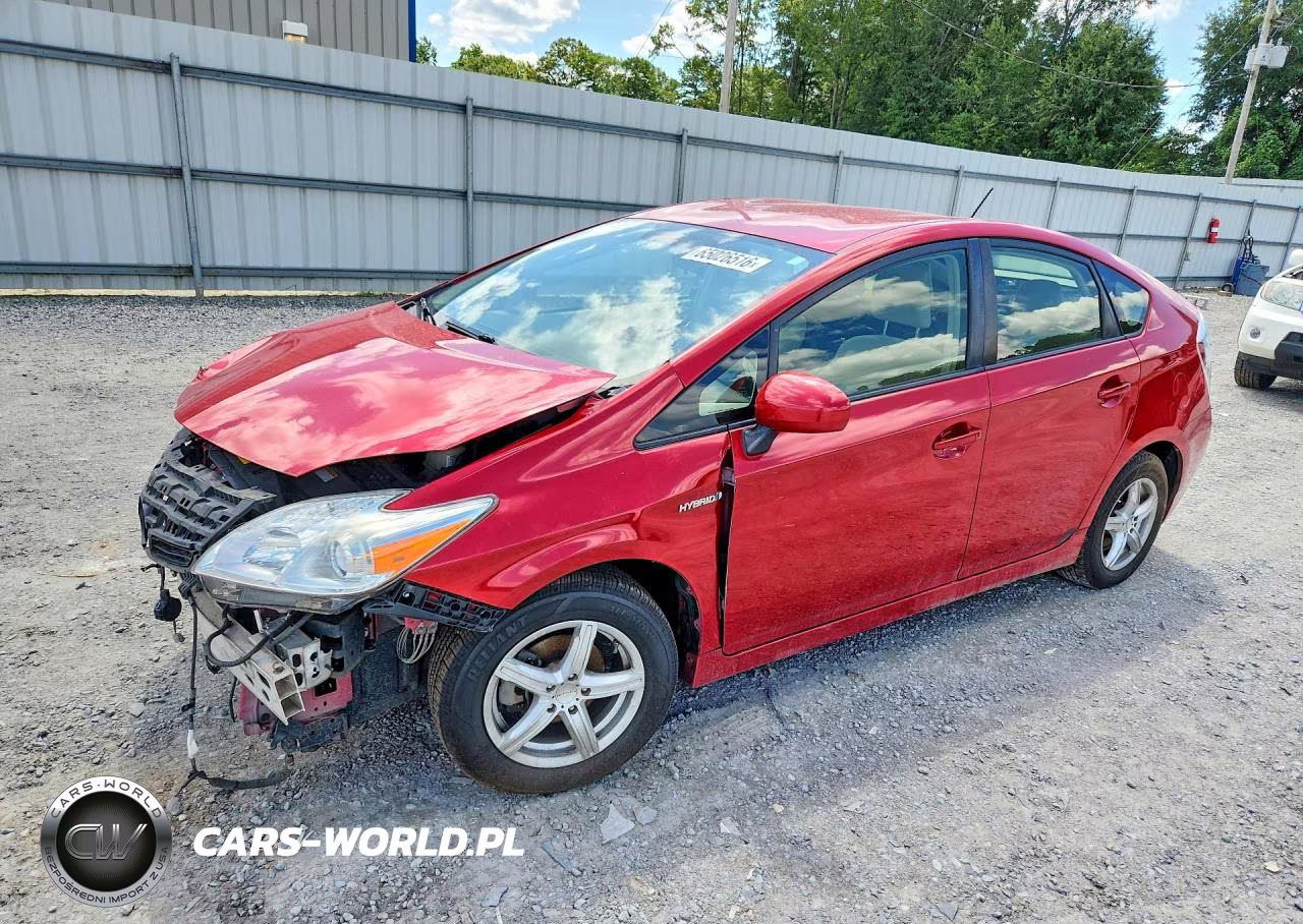 2014 Toyota Prius Two – zdjęcie 1 z 12