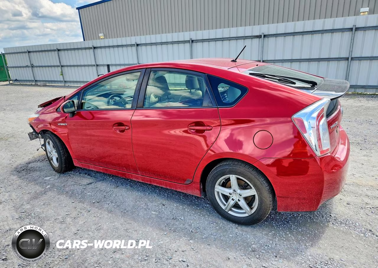 2014 Toyota Prius Two VIN:JTDKN3DU6E0362981 - 2