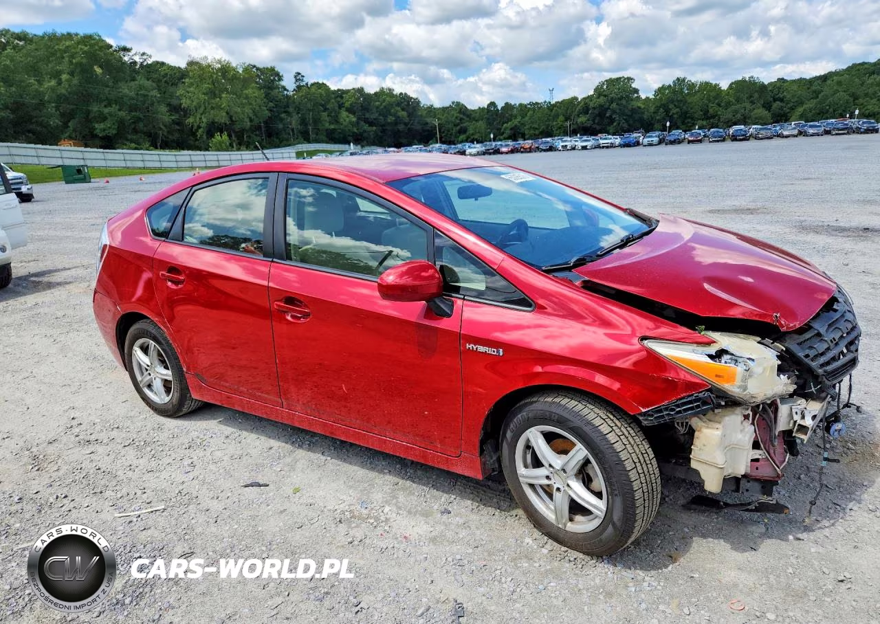 2014 Toyota Prius Two VIN:JTDKN3DU6E0362981 - 4