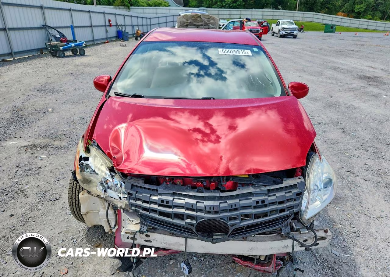 2014 Toyota Prius Two VIN:JTDKN3DU6E0362981 - 5