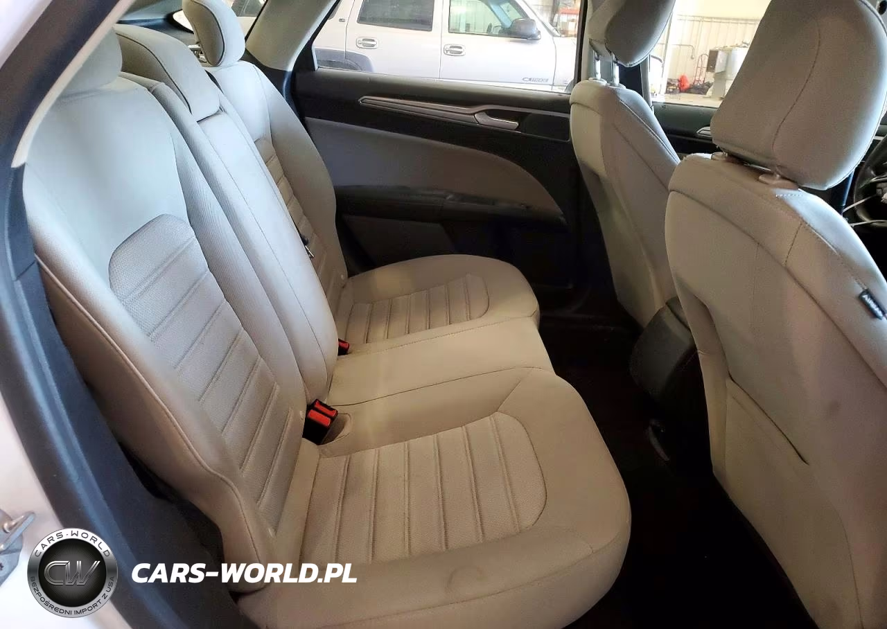 2020 Ford Fusion S VIN:3FA6P0G74LR228294 - 10