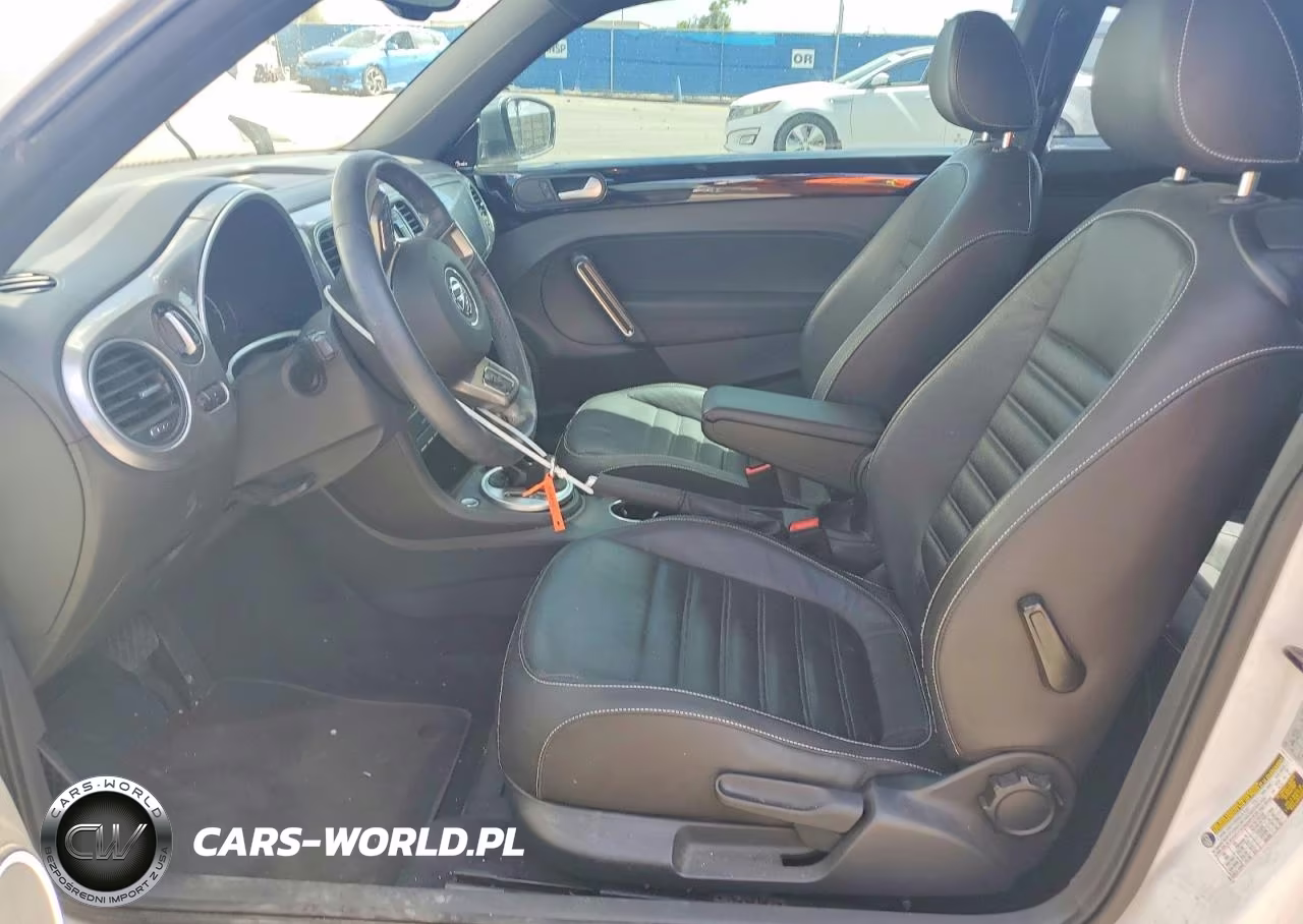 2014 Volkswagen Beetle VIN:3VWJ17AT6EM653887 - 7
