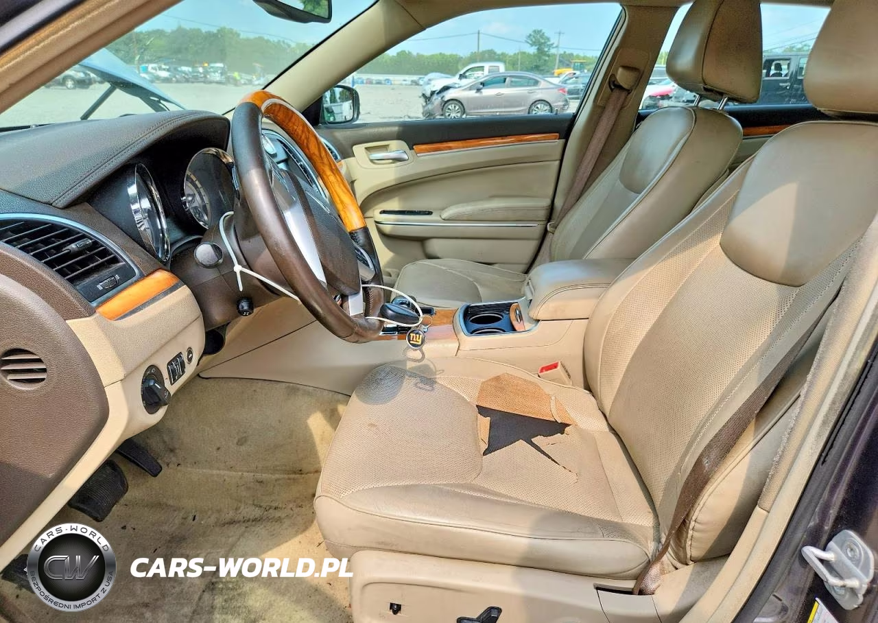 2013 Chrysler 300C VIN:2C3CCAEG5DH731934 - 7