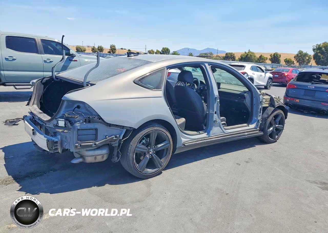 2025 Honda Accord Hybrid Sport-L VIN:1HGCY2F77SA074245 - 3