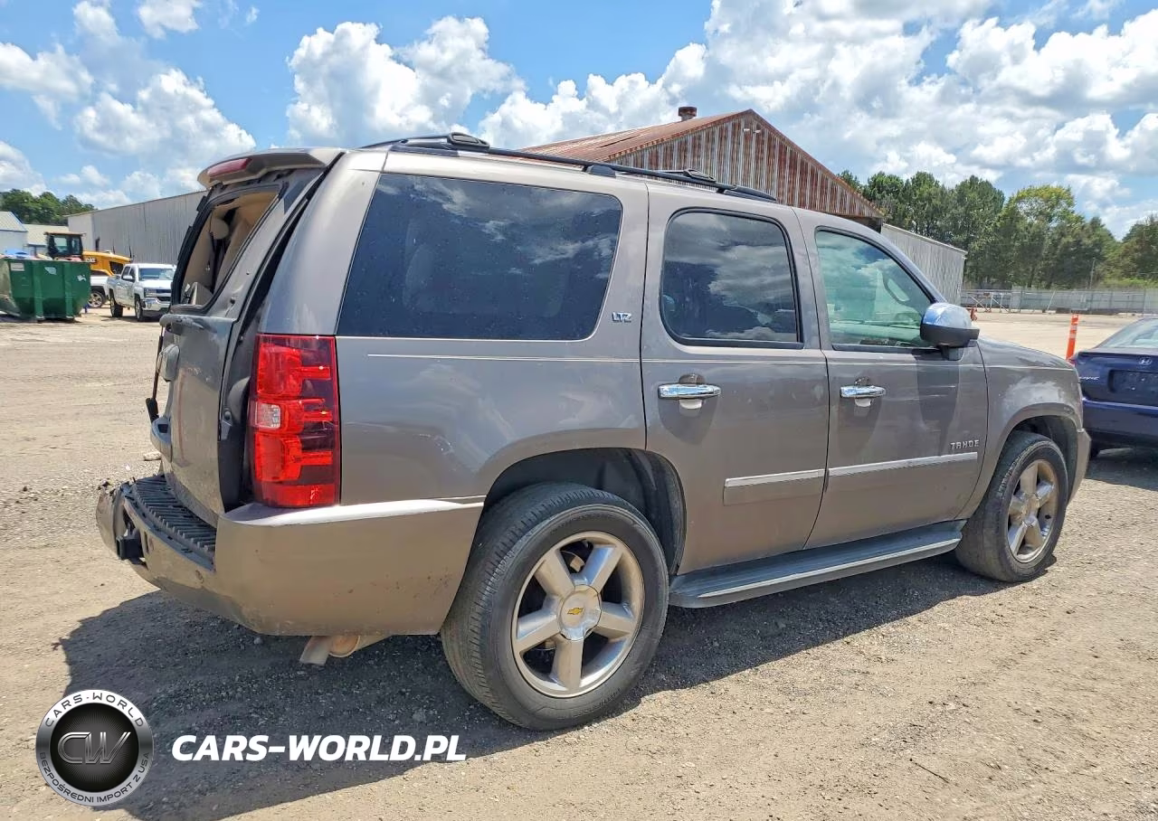 2012 Chevrolet Tahoe C1500 Ltz VIN:1GNSCCE06CR285661 - 3