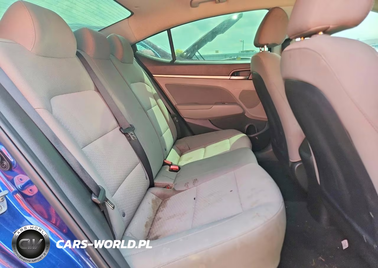 2020 Hyundai Elantra Sel VIN:5NPD84LF1LH545620 - 10