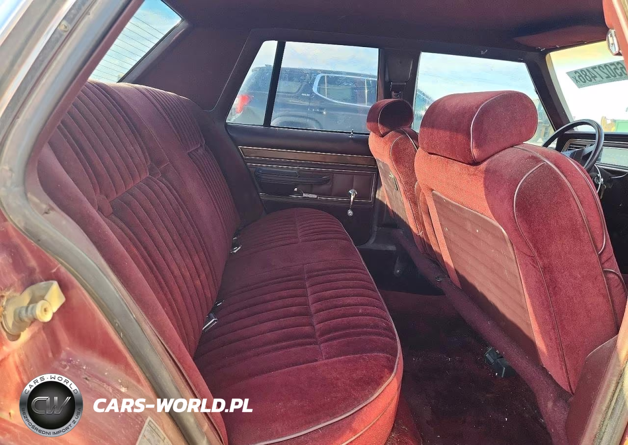 1988 Ford Crown Victoria VIN:2FABP73F3JX141117 - 10