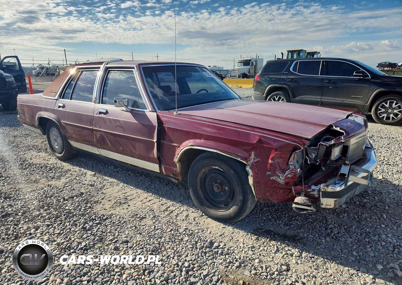 1988 Ford Crown Victoria VIN:2FABP73F3JX141117 - 4