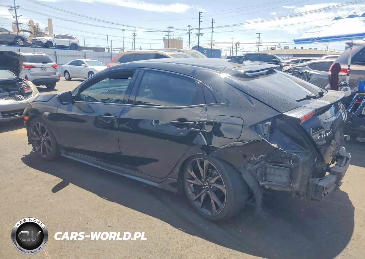 2018 Honda Civic Sport Touring VIN:SHHFK7H92JU413216 - 2