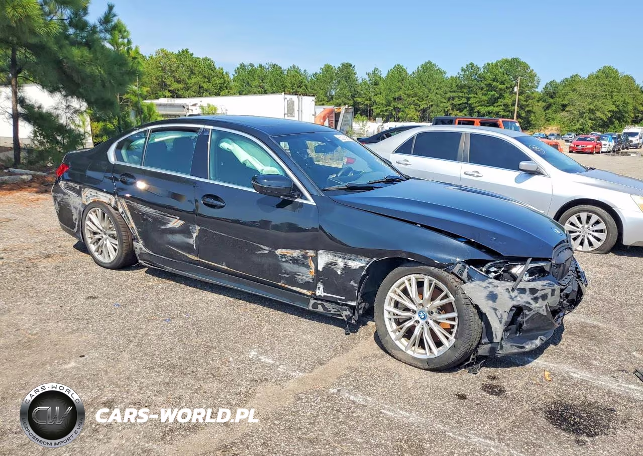2024 BMW 330E VIN:3MW39FF03R8E09509 - 4