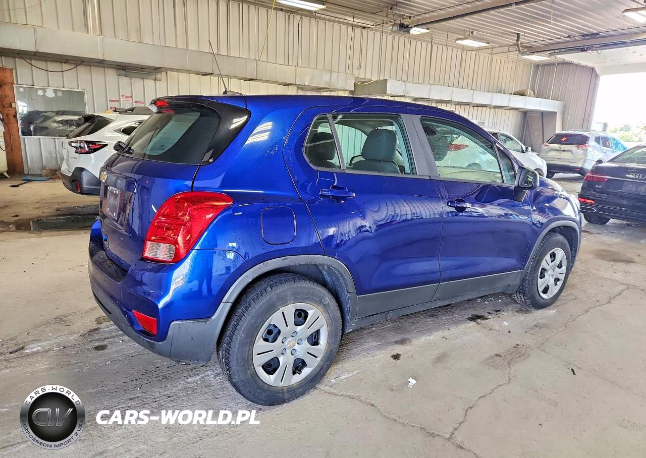 2017 Chevrolet Trax Ls VIN:3GNCJKSB5HL154892 - 3