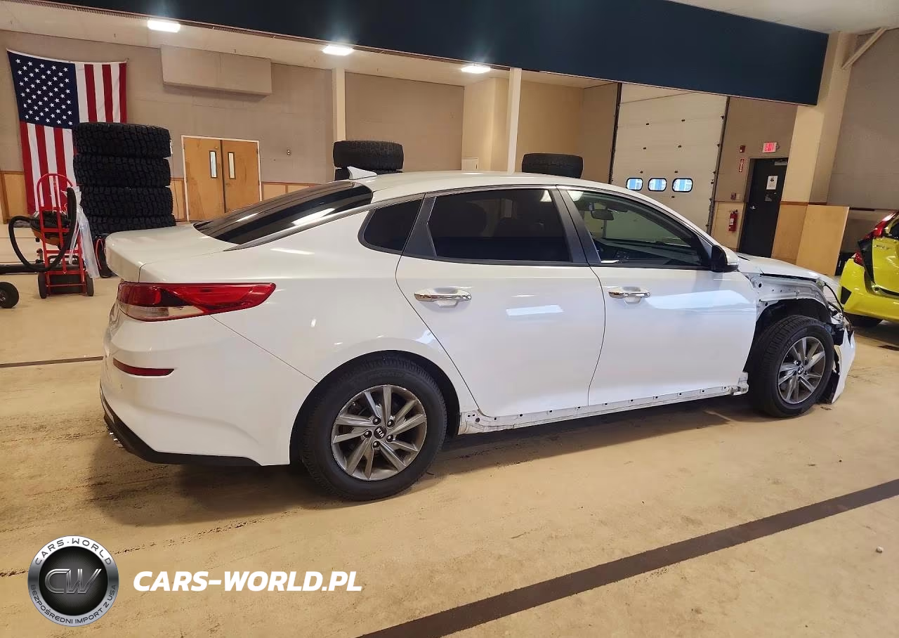 2019 Kia Optima Lx VIN:5XXGT4L37KG335048 - 3