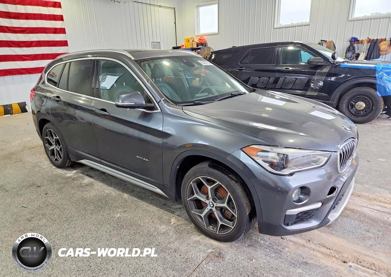 2016 BMW X1 xDrive28I VIN:WBXHT3C31G5E47182 - 4