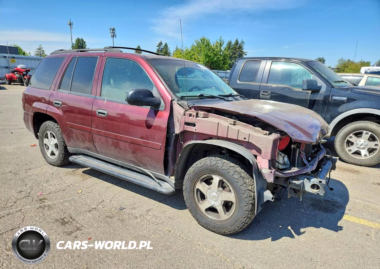 2006 Chevrolet Trailblazer Ls VIN:1GNDT13S762110687 - 4