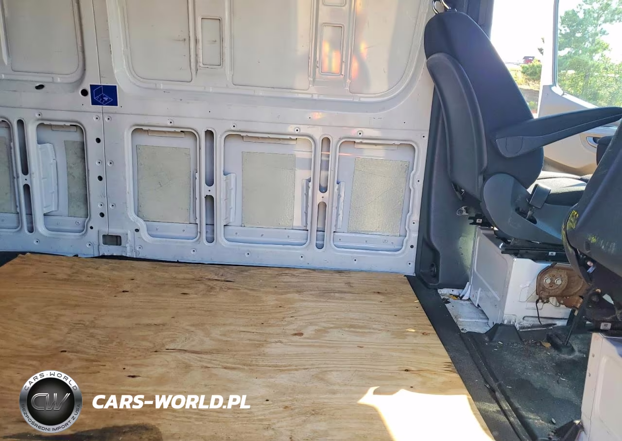 2019 Mercedes-Benz Sprinter 2500 VIN:WD4PF1ED0KT013658 - 11