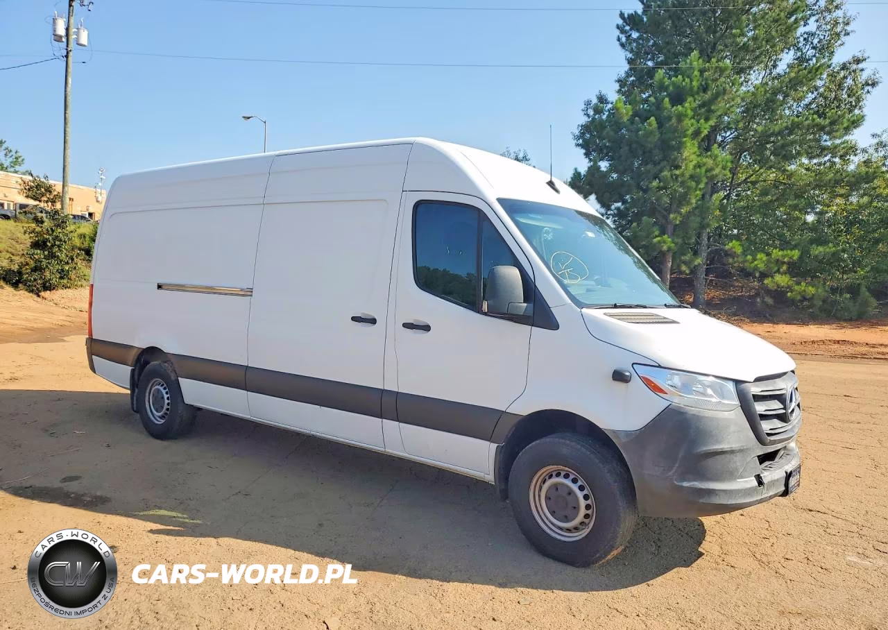 2019 Mercedes-Benz Sprinter 2500 VIN:WD4PF1ED0KT013658 - 4