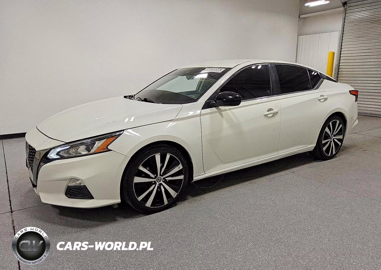 2020 Nissan Altima Sr