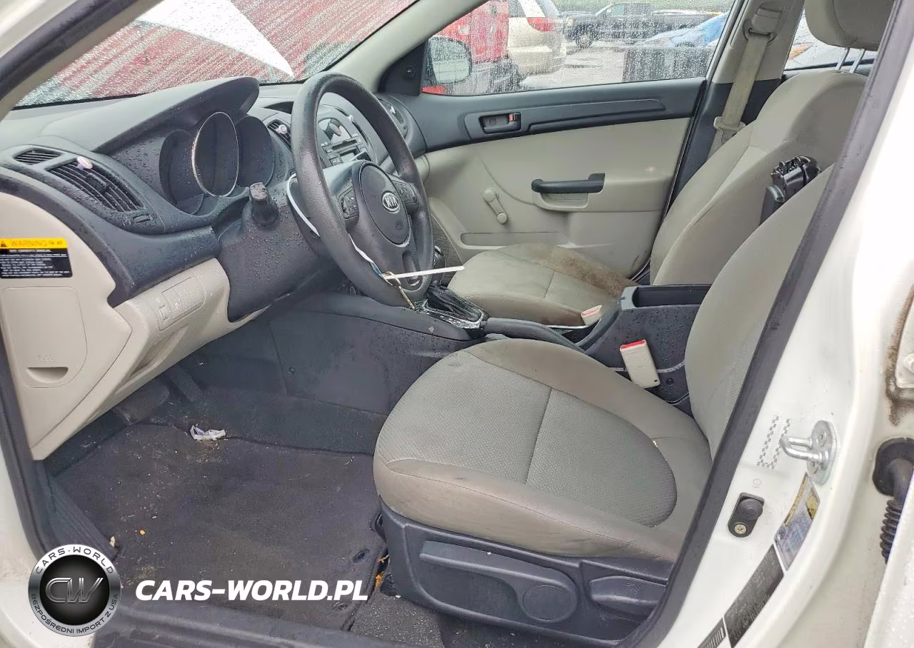 2013 Kia Forte Lx VIN:KNAFT4A27D5664410 - 7