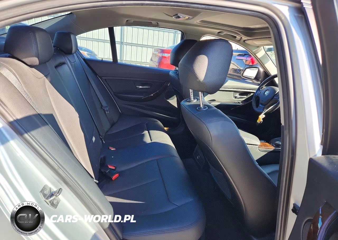 2016 BMW 320 Xi VIN:WBA8A3C55GK689344 - 10