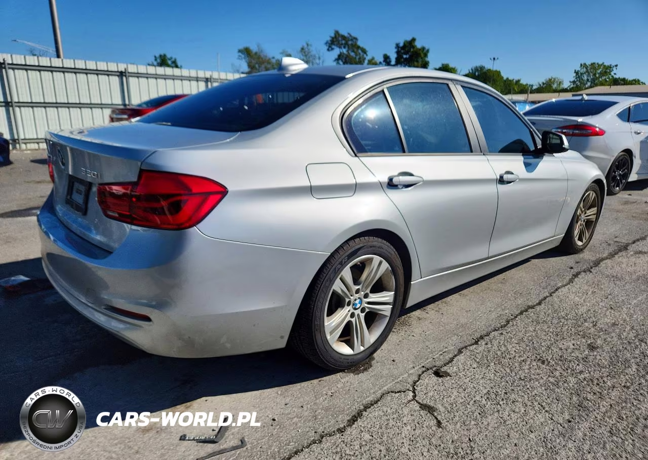 2016 BMW 320 Xi VIN:WBA8A3C55GK689344 - 3