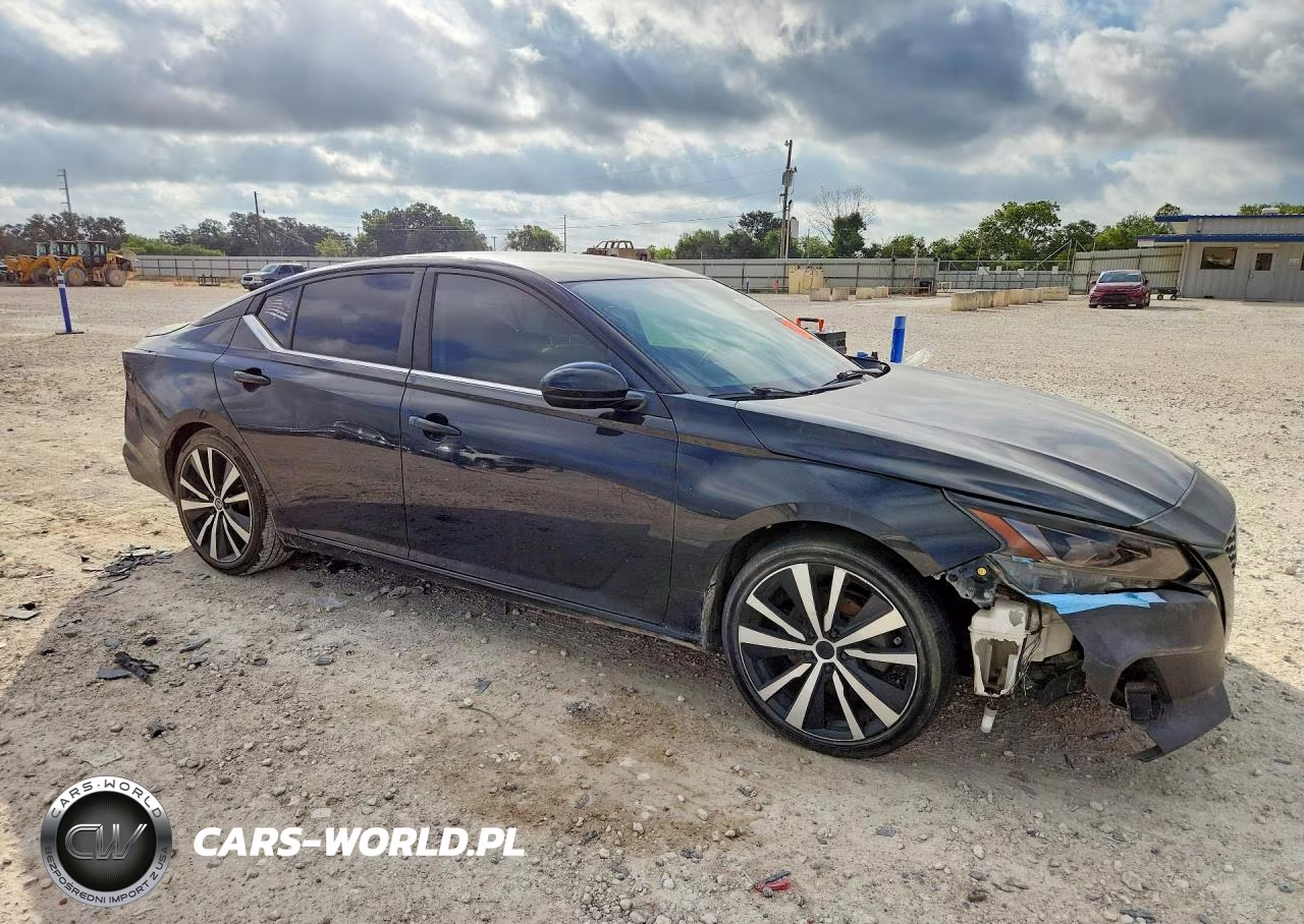 2019 Nissan Altima Sr VIN:1N4BL4CV4KC160694 - 4