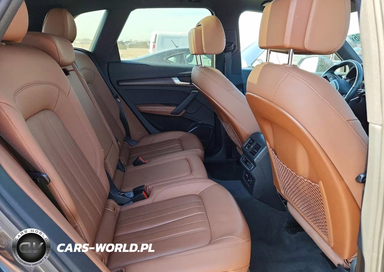 2022 Audi Q5 Premium Plus 45 VIN:WA1EAAFY7N2002422 - 10