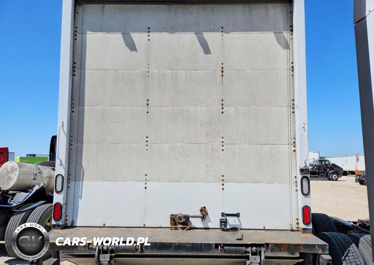 2018 Freightliner Business Class M2 Box Truck VIN:1FVACWFB3JHJN5754 - 10