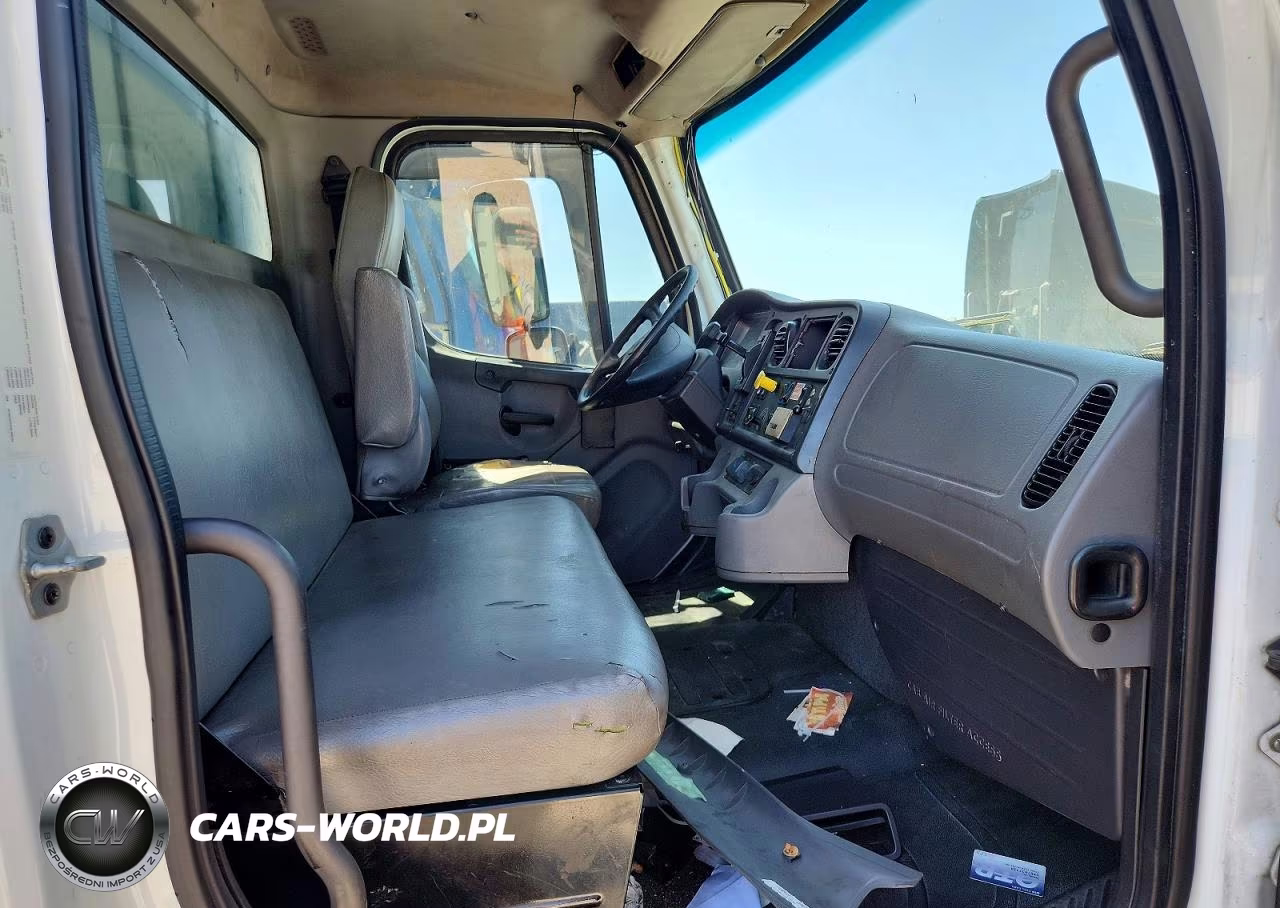 2018 Freightliner Business Class M2 Box Truck VIN:1FVACWFB3JHJN5754 - 11